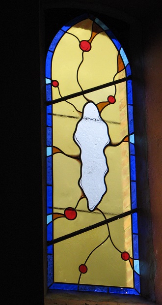 Vitrail Notre Dame de St Santin